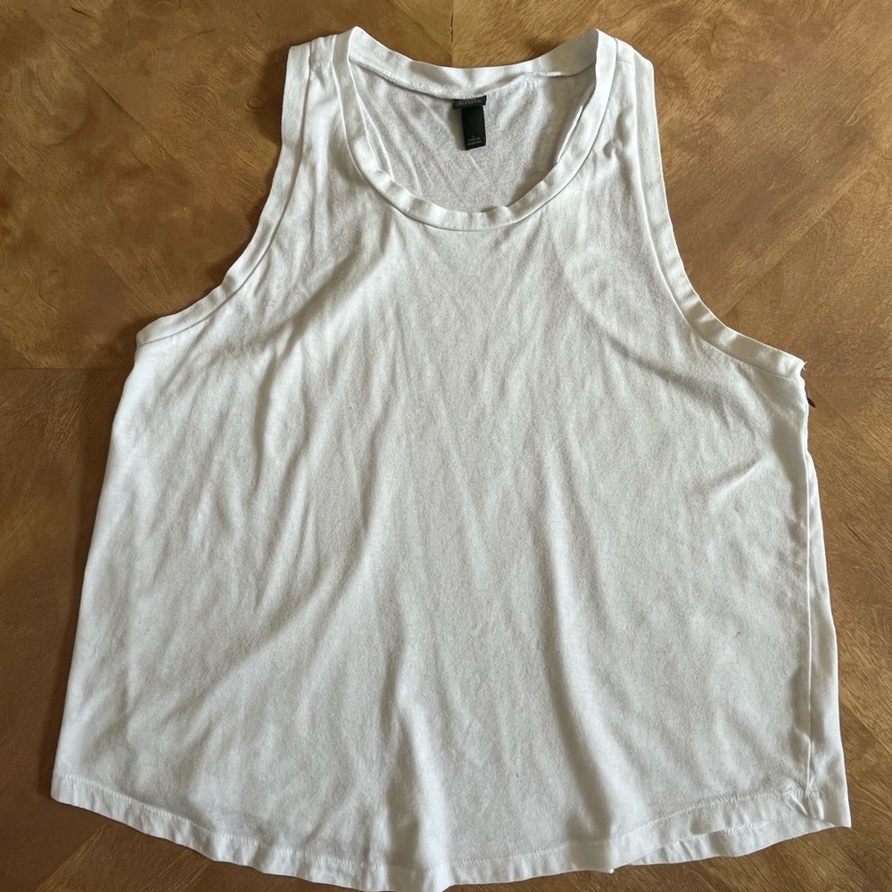 Wild Fable White Sleeveless Tank Top | Size L